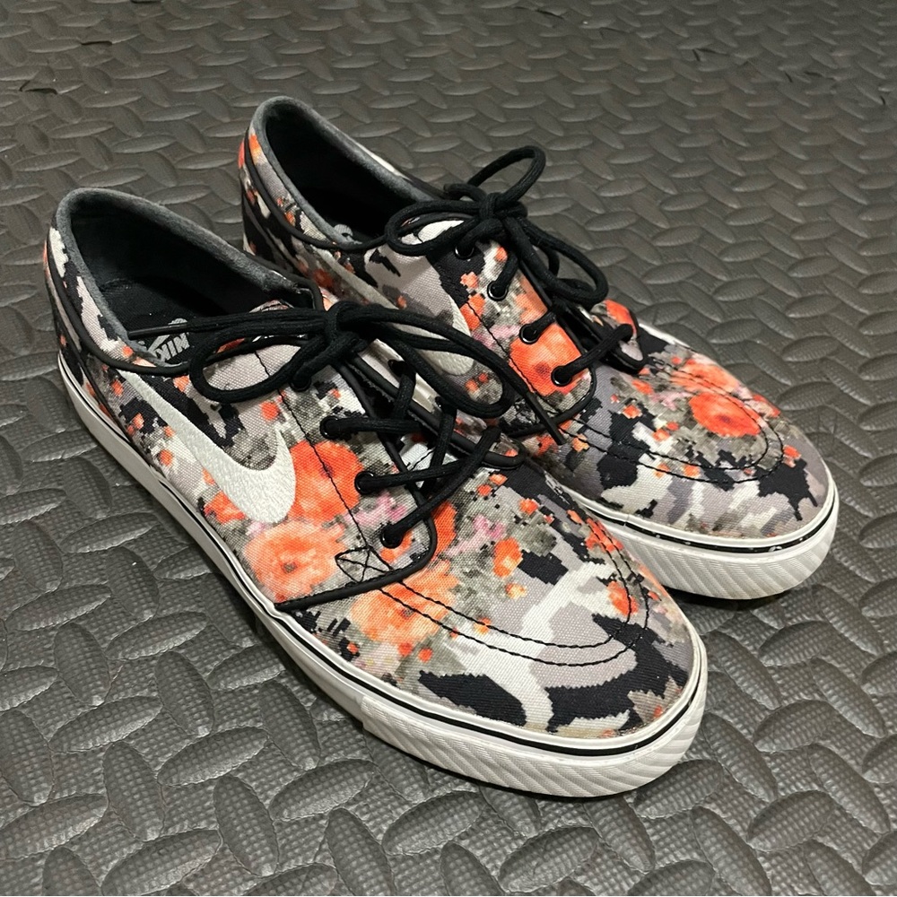 Digicamo Janoski’s